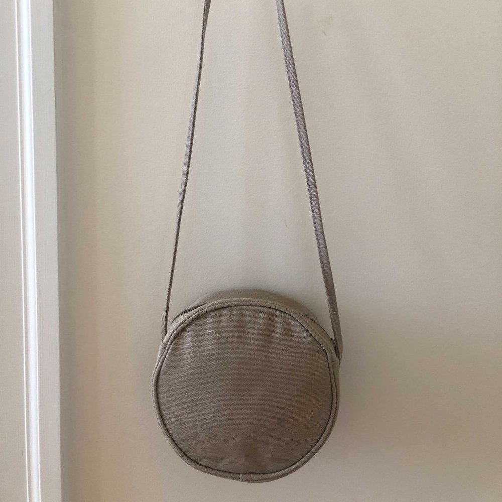 Baggu Crossbody Nude bag
